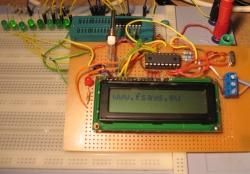 16f628 lcd driver at work